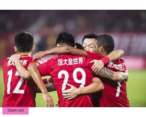 恒大鏖战上港 谁能在本赛季中超关键对决中占得先机 恒大鏖战上港 谁能在本赛季中超关键对决中占得先机